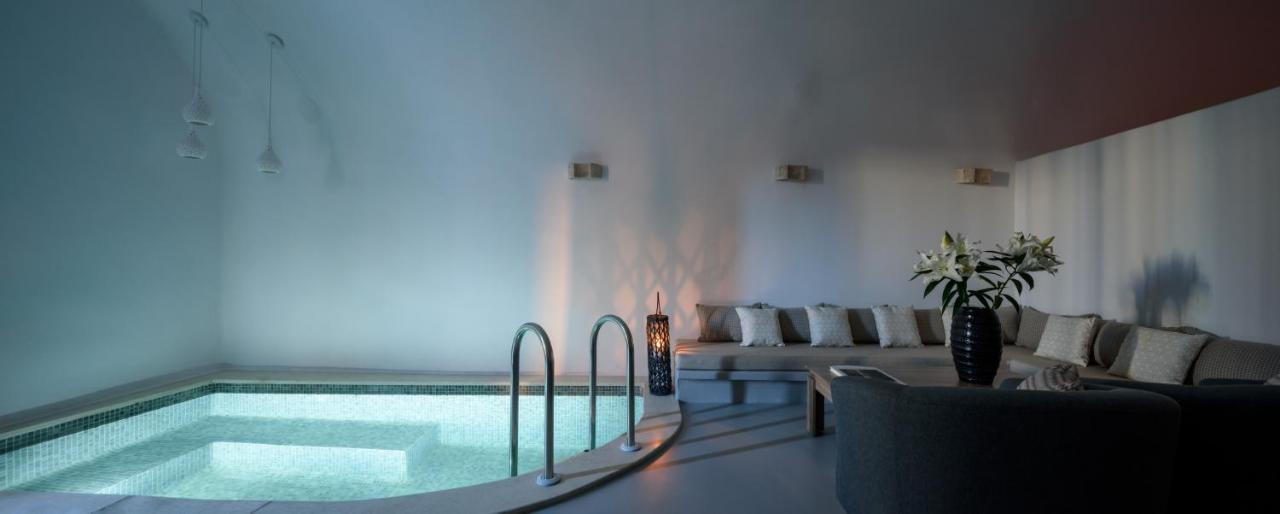 White Dream Suites Фіра Екстер'єр фото