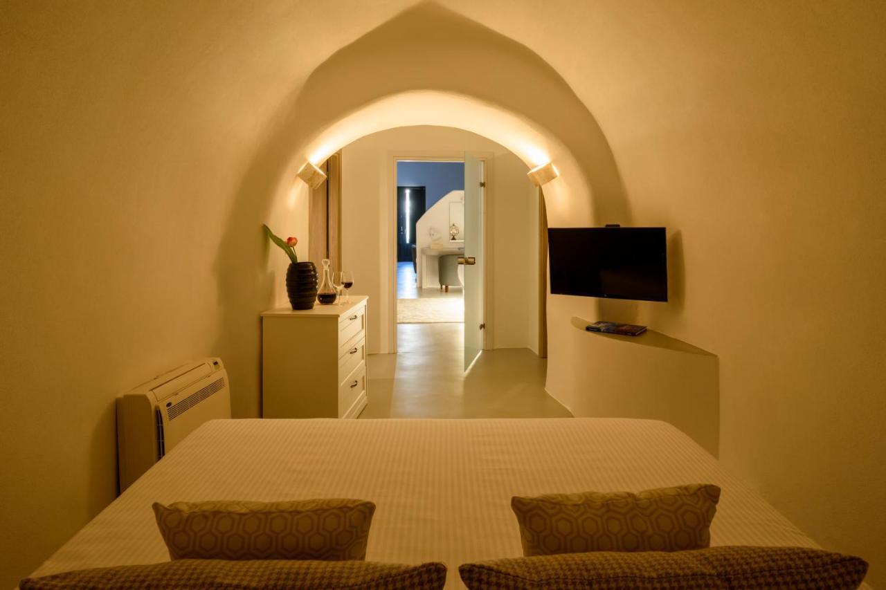 White Dream Suites Фіра Екстер'єр фото