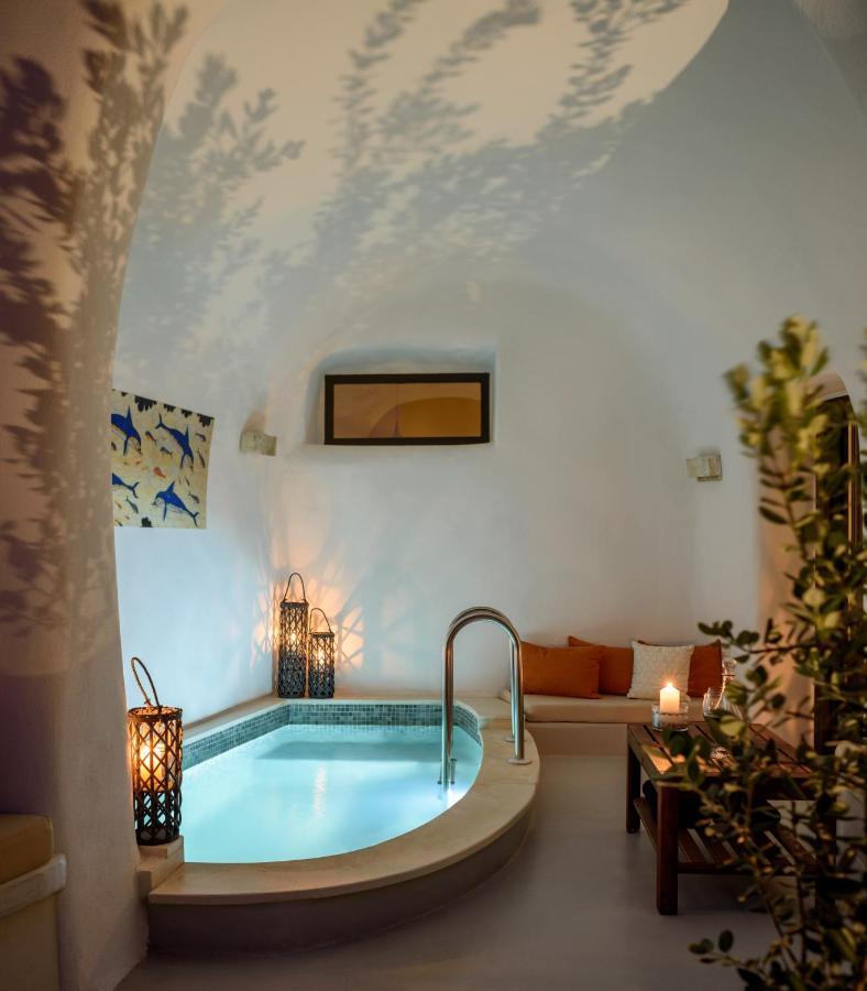 White Dream Suites Фіра Екстер'єр фото