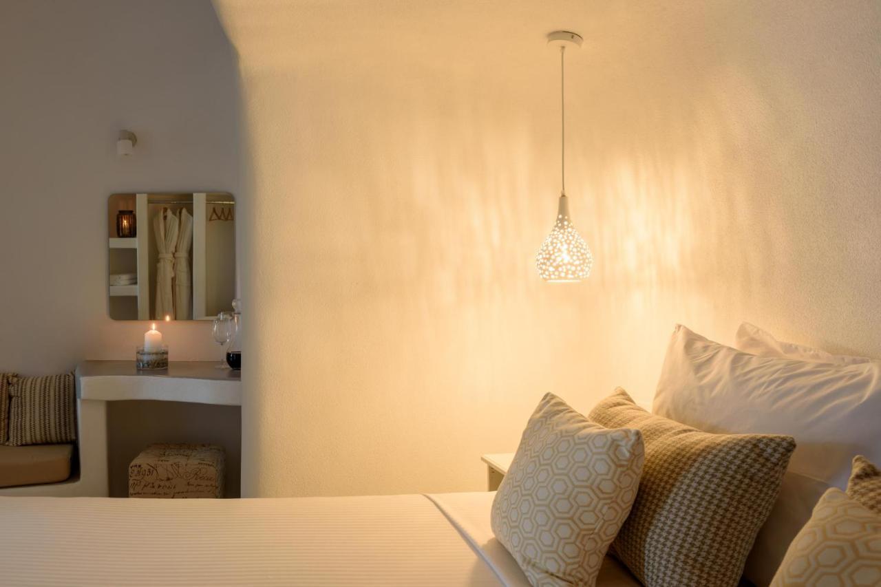 White Dream Suites Фіра Екстер'єр фото
